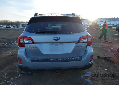 2015 Subaru Outback 2.5I Limited z USA, uszkodzony, nr VIN 4S4BSAJC4F3306039